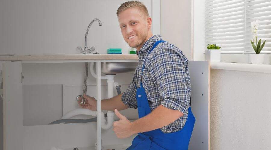 Expert burst pipe repair services in Gamaliel, AR